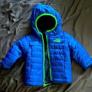 Northface reversible puffer jacket size 3-6 months